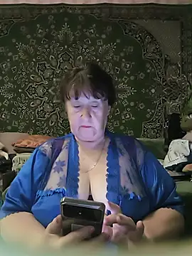 CrystalLime6411 online show from 6, 8, 2026