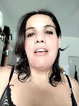 Bellapotencia1985 online show from 12, 9, 2025