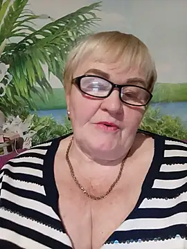 VioletSweet5566 online show from 6, 11, 2025