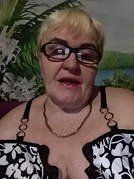 VioletSweet5566 online show from 29, 11, 2025