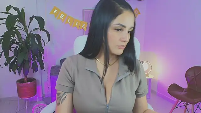 Julieta92  online show from 28, 4, 2026