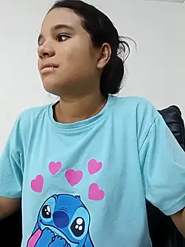 Little-Pussy-Sweet online show from 17, 9, 2025