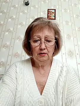 AlikaSwan5821 online show from 12, 3, 2026