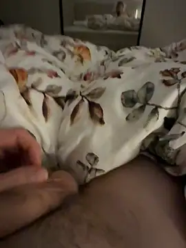 Snapshot of cumshot_foryou chatting on 20, 10, 2025 cumshot foryou online show from 20, 10, 2025