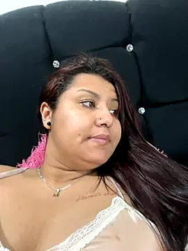 Snapshot of naomy26 chatting on 18, 9, 2025 naomy26 online show from 18, 9, 2025