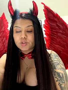 Snapshot of naomy26 chatting on 1, 11, 2025 naomy26 online show from 1, 11, 2025