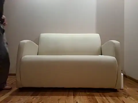 Molly Erik online show from 9, 3, 2026