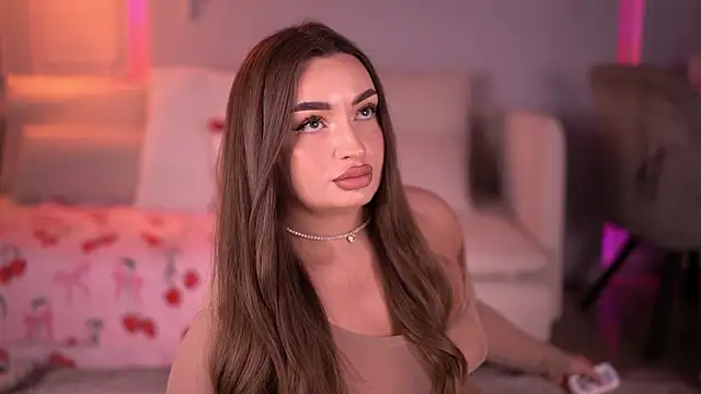 MillaSerene online show from 6, 3, 2026