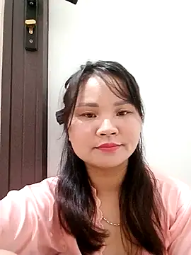 Snapshot of Heulwen-22 chatting on 28, 9, 2025 Heulwen-22 online show from 28, 9, 2025