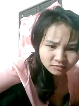 Snapshot of Heulwen-22 chatting on 24, 10, 2025 Heulwen-22 online show from 24, 10, 2025