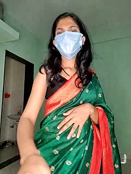 Shivani2002 online show from 16, 2, 2026