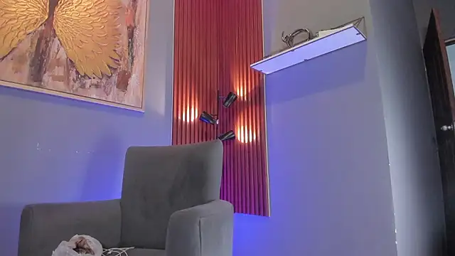 cinnia  online show from 13, 3, 2026