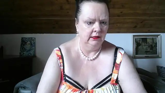 TiffanyMature online show from 8, 5, 2026