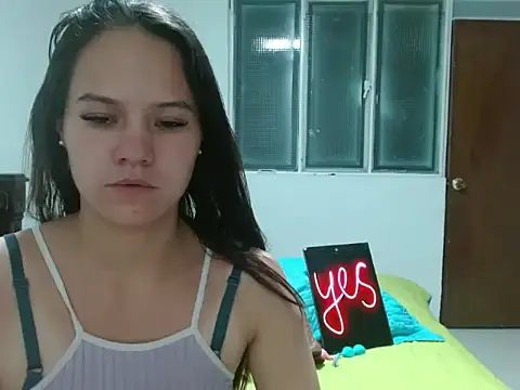 yarafuckass online show from 15, 4, 2026