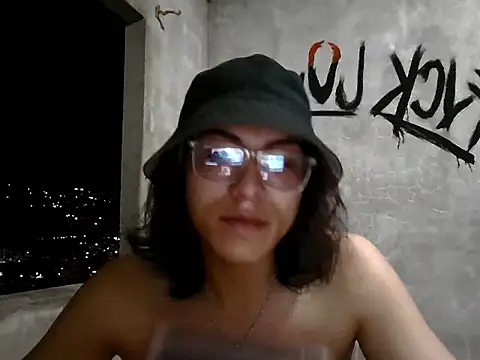 dirty model online show from 6, 5, 2026