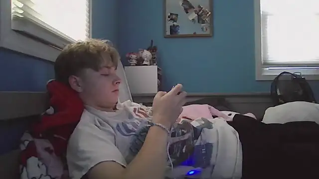 Snapshot of Liam_axel35 chatting on 10, 10, 2025 Liam axel35 online show from 10, 10, 2025