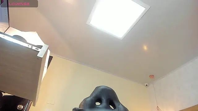 MELISSAROUGE online show from 6, 5, 2026