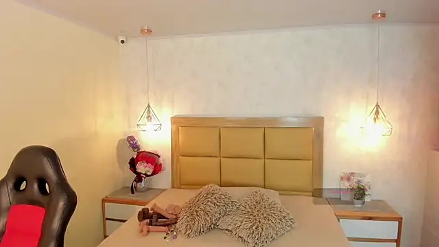 MELISSAROUGE online show from 17, 7, 2026