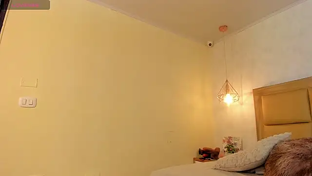 MELISSAROUGE online show from 23, 7, 2026