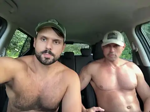 CasadoLutadorBigStuds online show from 5, 5, 2026