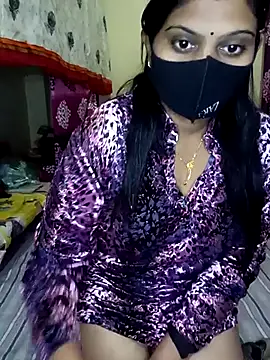 Snapshot of reena502 chatting on 25, 11, 2025 reena502 online show from 25, 11, 2025