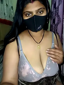 Snapshot of reena502 chatting on 19, 2, 2026 reena502 online show from 19, 2, 2026