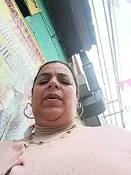 Mia-Glow online show from 21, 12, 2025