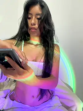 Snapshot of vanesa51 chatting on 22, 10, 2025 vanesa51 online show from 22, 10, 2025