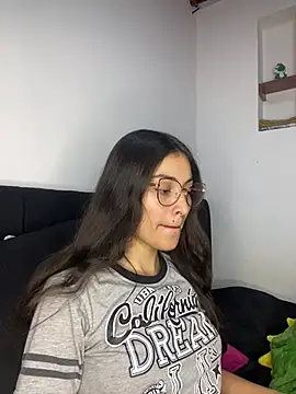 hotwife26 online show from 12, 5, 2026