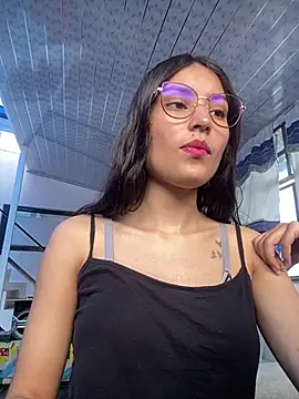 hotwife26 online show from 13, 5, 2026