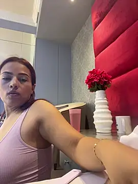 VictoriaFerro online show from 21, 7, 2026