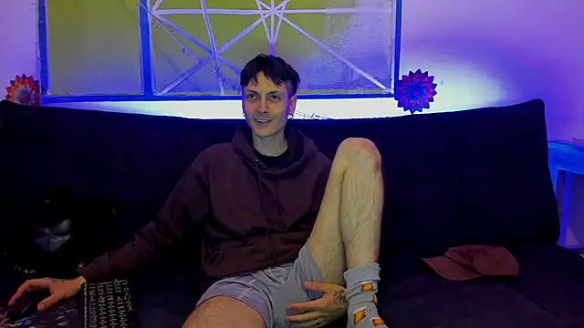 Snapshot of Dioniso_guy8 chatting on 22, 12, 2025 Dioniso guy8 online show from 22, 12, 2025