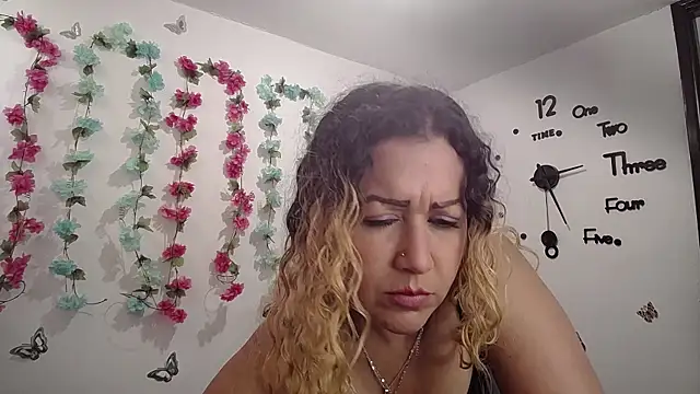 Skarleth Diaz online show from 21, 9, 2025