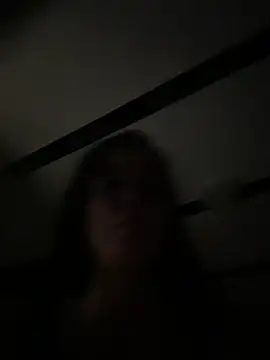 Mia jhoonson online show from 8, 2, 2026