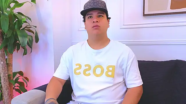 Naim Bennetsex online show from 11, 2, 2026