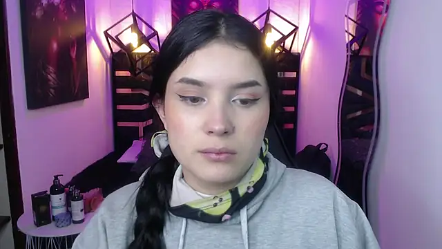 Natalie loffreda online show from 5, 5, 2026