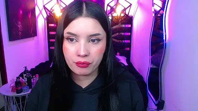 Snapshot of Natalie_loffreda chatting on 29, 5, 2026 Natalie loffreda online show from 29, 5, 2026