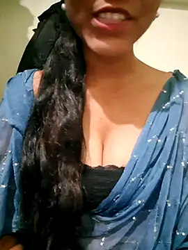 Snapshot of Telugu___Sexygirl___Naidu chatting on 23, 10, 2025 Telugu   Sexygirl   Naidu online show from 23, 10, 2025