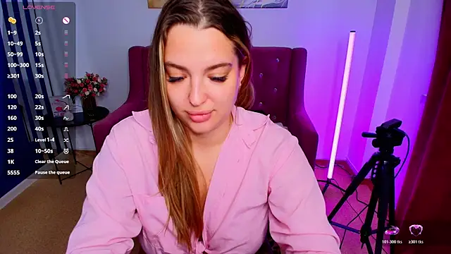 Emma  Ross online show from 7, 7, 2026