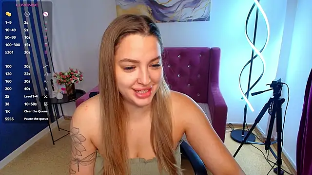 Emma  Ross online show from 4, 8, 2026