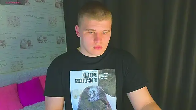 kittenmurr online show from 16, 10, 2025