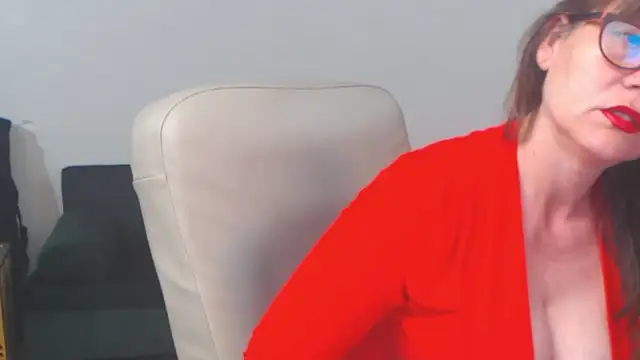 SpicyMistresss online show from 22, 4, 2026