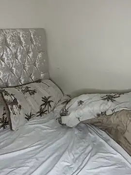 Snapshot of Charsworld chatting on 31, 10, 2025 Charsworld online show from 31, 10, 2025