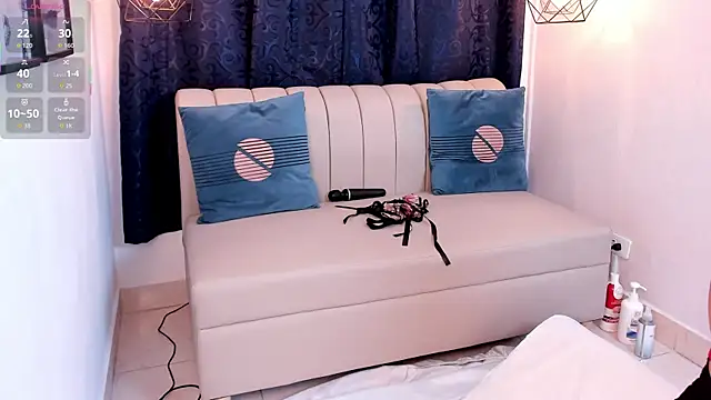 natasha moreno online show from 2, 10, 2025