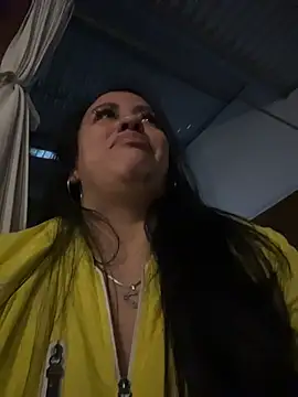  ruby manrique  online show from 7, 8, 2026