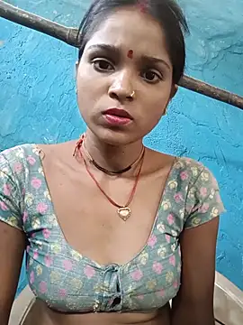 Snapshot of Harini_Gautam chatting on 18, 5, 2026 Harini Gautam online show from 18, 5, 2026