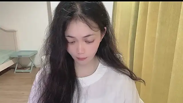 Snapshot of zora-168 chatting on 6, 10, 2025 zora-168 online show from 6, 10, 2025