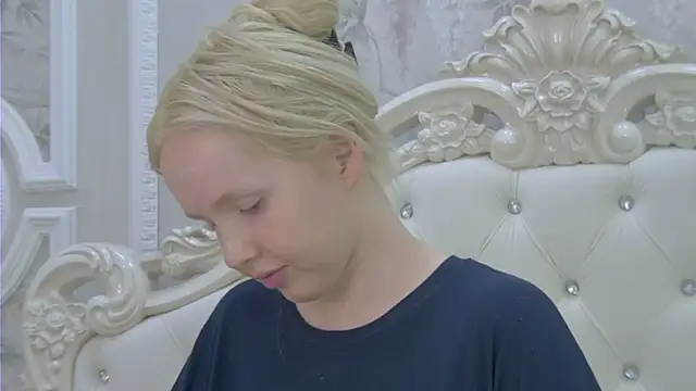 EllieFrosty  online show from 2, 5, 2026