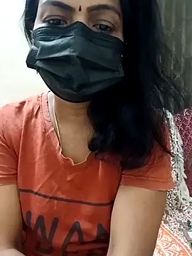 Snapshot of Rithya27 chatting on 13, 10, 2025 Rithya27 online show from 13, 10, 2025