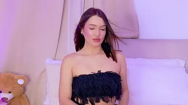 Bella-taylorr online show from 6, 6, 2026